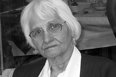 Gladys Johanne Kirstine (Nutte) Opfermann (døbt Müller) (*23.2.1918 - †2.7.2004), 5 Maj 2002.